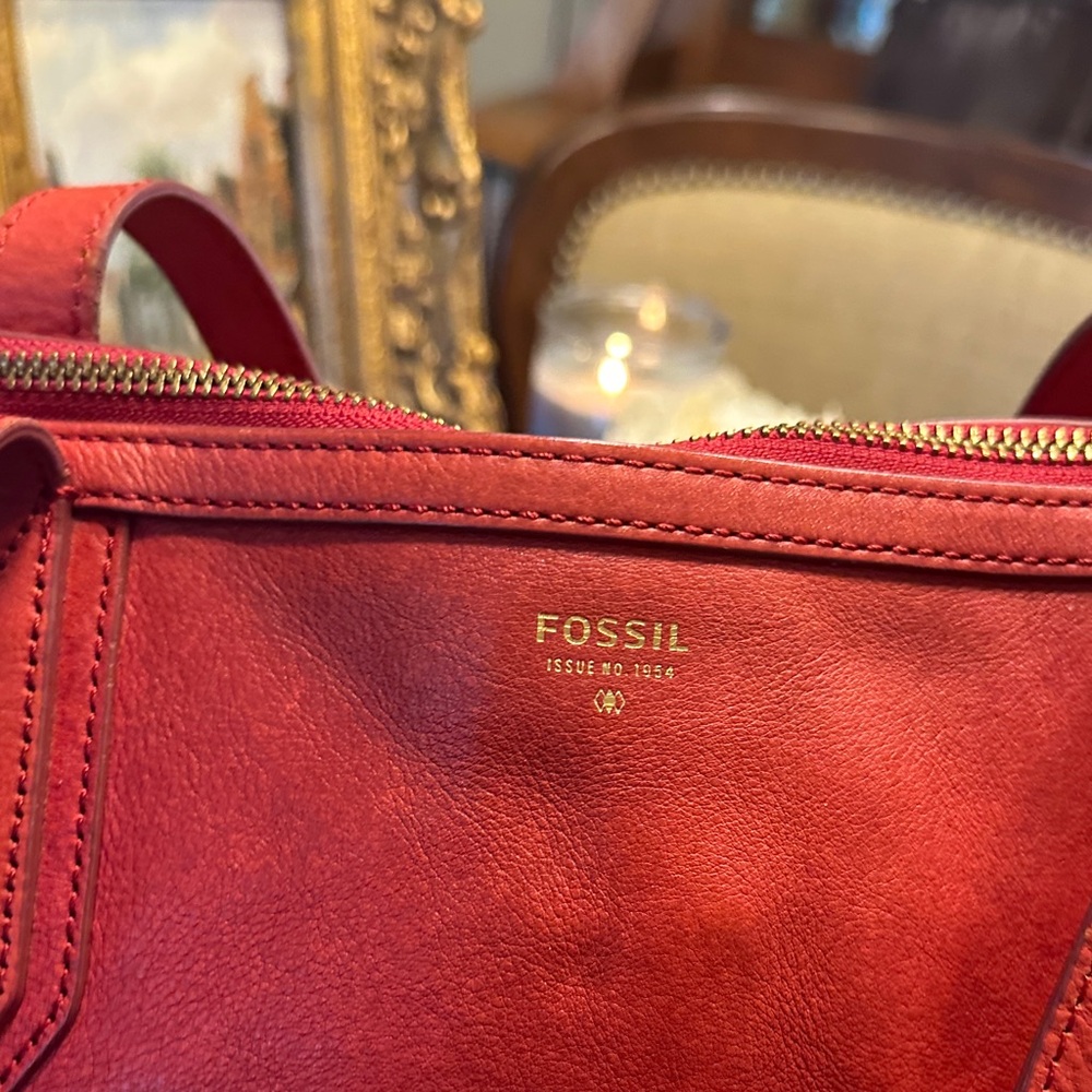 Fossil Cherry Red Leather Tote - Picture 3 of 12